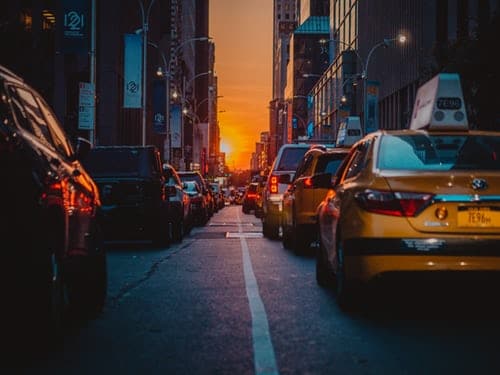 low-light-photography-of-street-cars