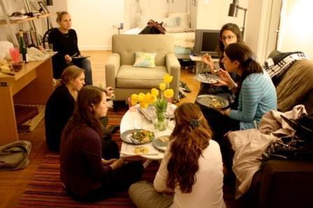 Women-hang-out-home