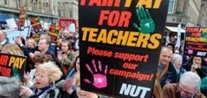 Hundreds of Schools Close in England as Teachers Strike